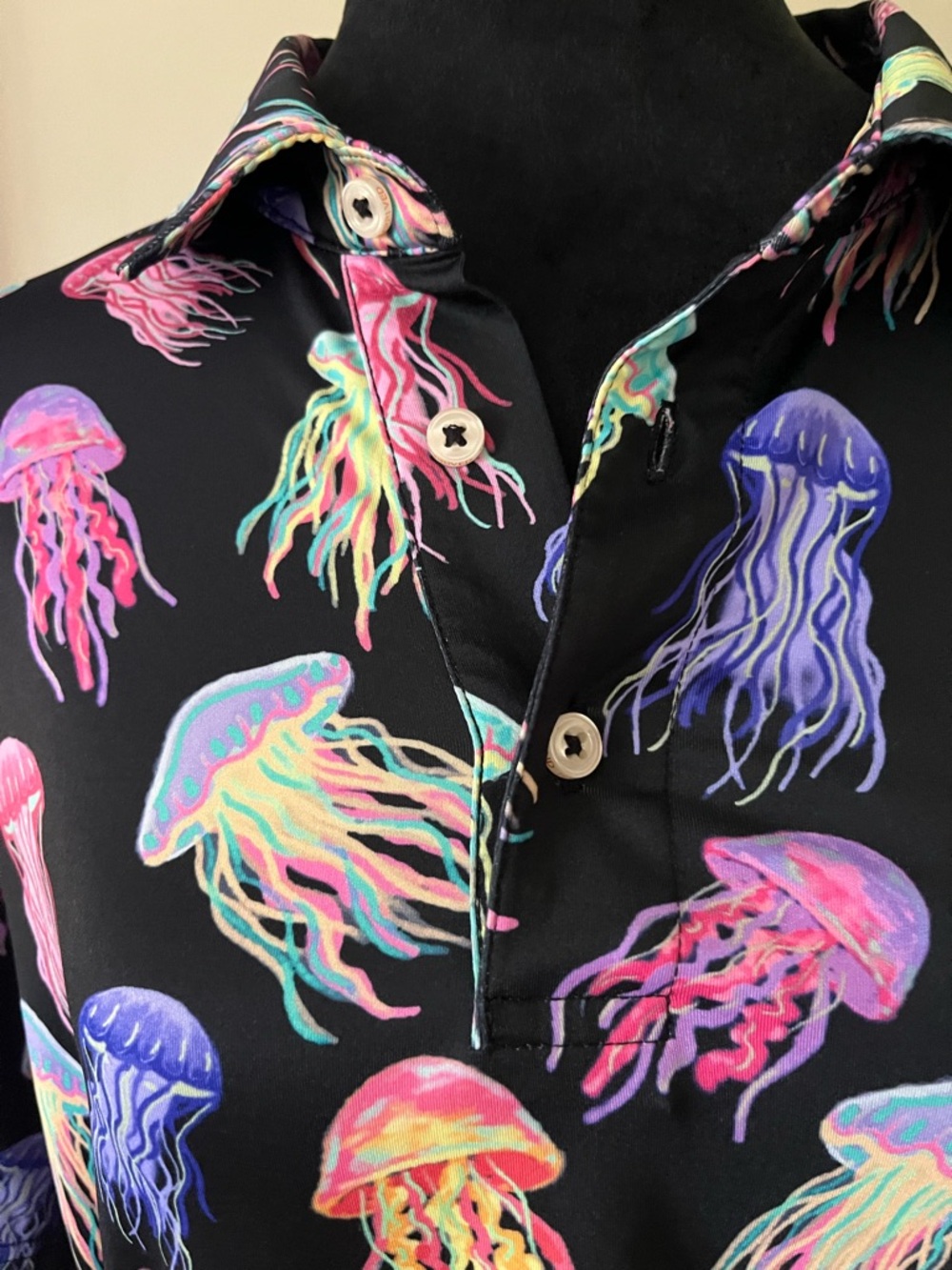 Chubbies Jellyfish Print Polo Shirt Black Multicolor Men's Small - Picture 3 of 4